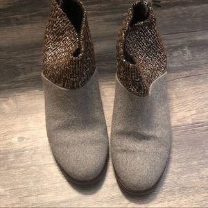 Toms booties